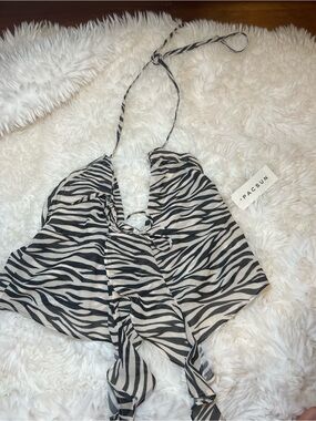 PacSun Zebra Halter Tie-Back Top - Black & White